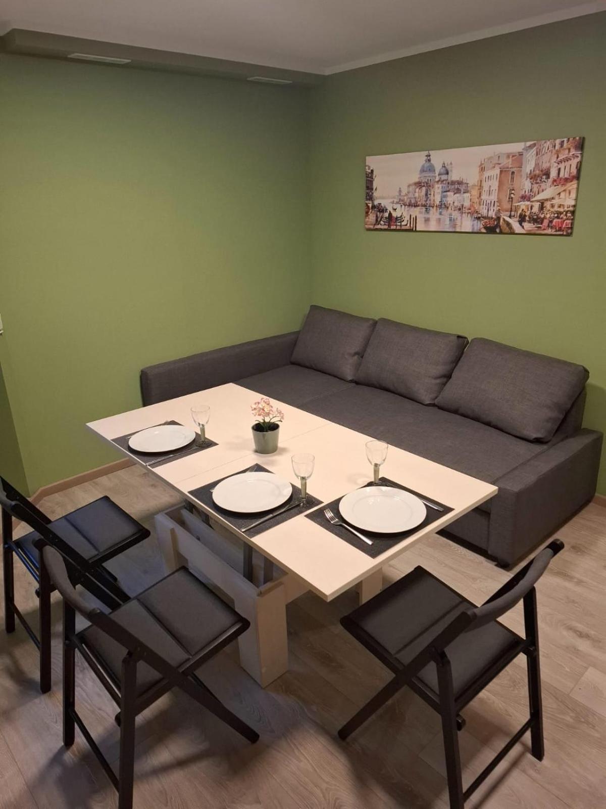 Cozy Center Stay, Rigas Hidden Gem Appartamento Riga